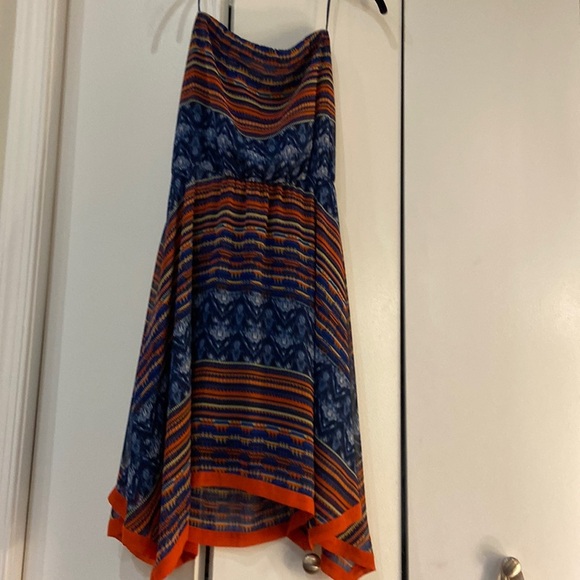 Maeve Dresses & Skirts - Strapless Maeve Anthropologie dress